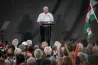 Nem a főegyházmegye engedélyével szólalt fel az Orbán-rajongó Osztie Zoltán a fideszes tüntetésen