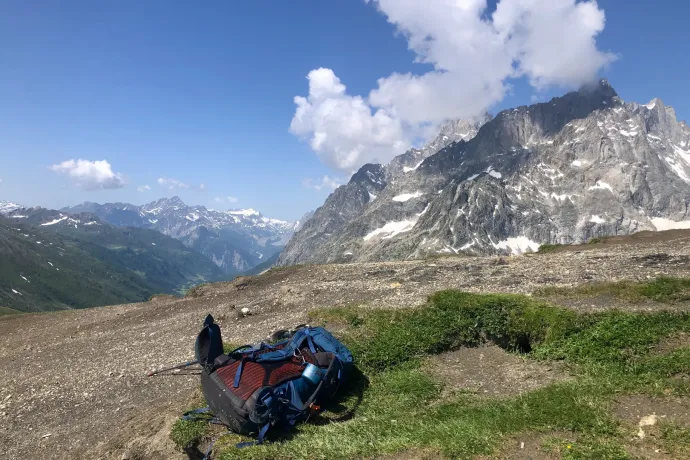 Gatyaféken jeges lejtőkön: túra a Mont Blanc körül