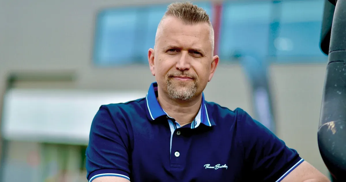 Rövid átalakítás a közmédia élén: Szeleczky Ádám lett a Duna csatorna új igazgatója