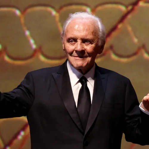 Egész életében komponált, most kiadja első albumát Anthony Hopkins