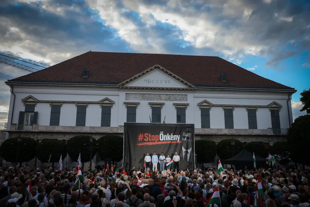 A Fidesz pont ugyanazt csinálja, mint a régi ellenzék, és épp ezért nem működik