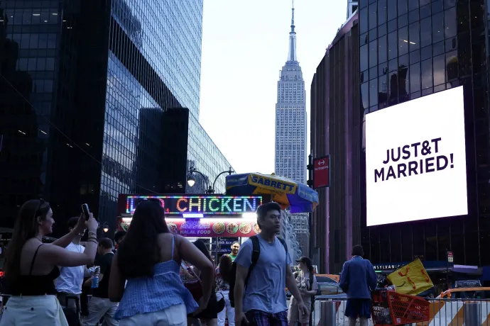 Kiderült, mennyit fizetett Taylor Swift New Yorknak, hogy ott tarthassa az esküvőjét