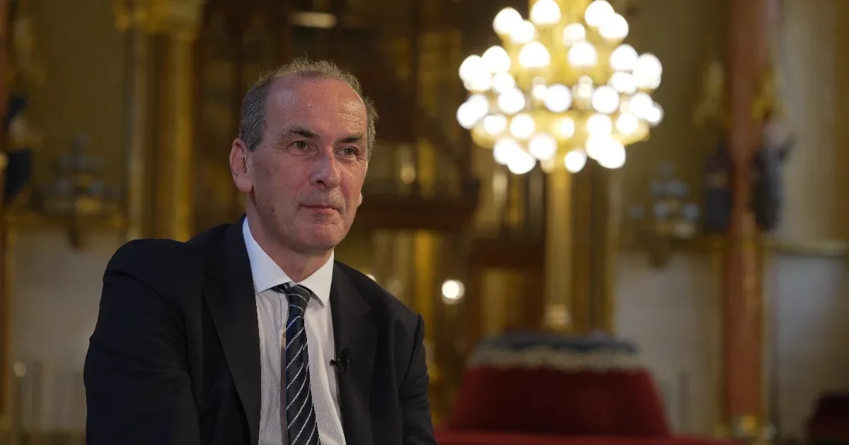 „Hegedűs Zsolt: A Táncoló Orvos, Aki Reformálni Ösztönöz” „Hegedűs Zsolt: A Táncoló Orvos, Aki Reformálni Ösztönöz”