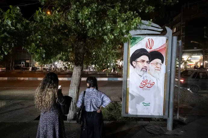 Irán új legfelsőbb vezetője bosszút esküdött apja gyilkosai ellen