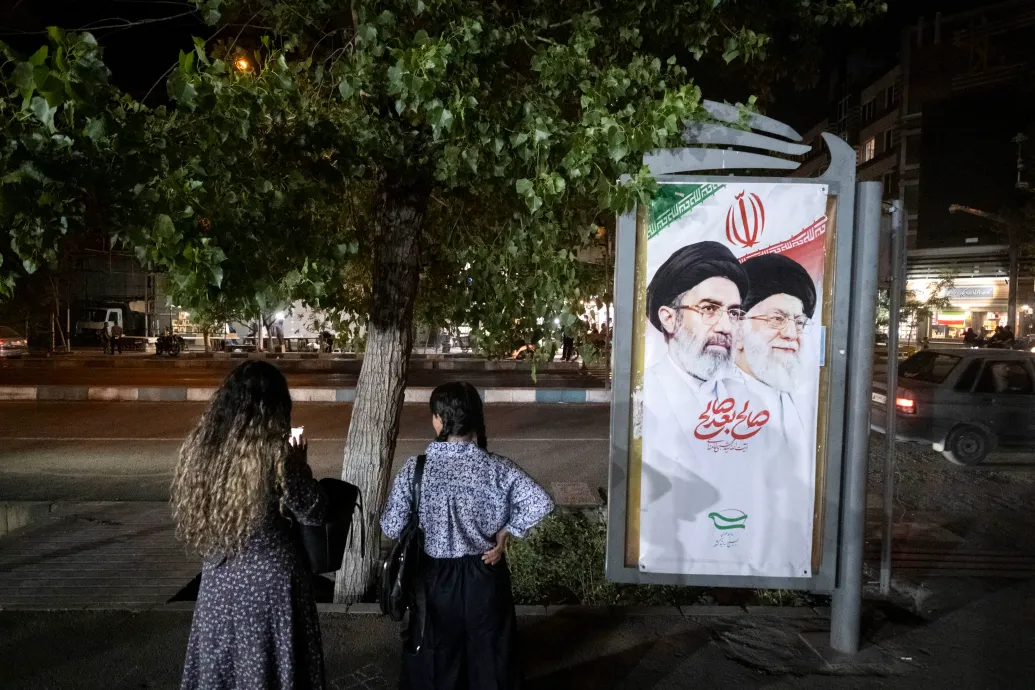 Irán új legfelsőbb vezetője bosszút esküdött apja gyilkosai ellen
