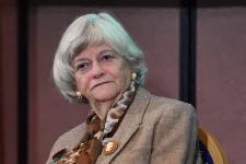 Egy 28 éves férfit gyanúsítanak Ann Widdecombe egykori brit miniszter meggyilkolásával