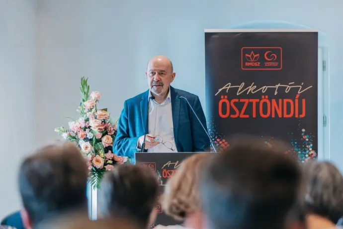 „A döntő szempont a tehetség” – Markó Bélát kérdeztük a Communitas Alkotói Ösztöndíjának átláthatóságáról