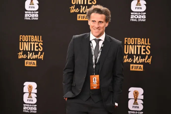 Diego Forlán veszi át az uruguayi válogatott vezetését