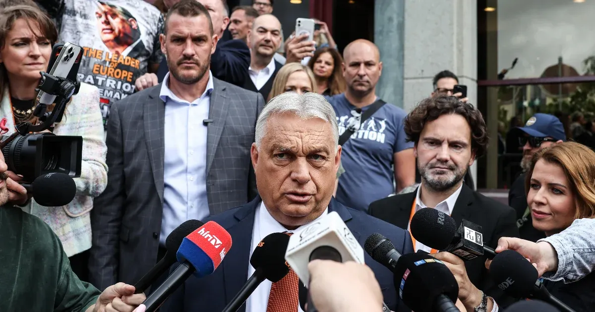 Orbán Viktor épp kiírja magát a magyar politikából