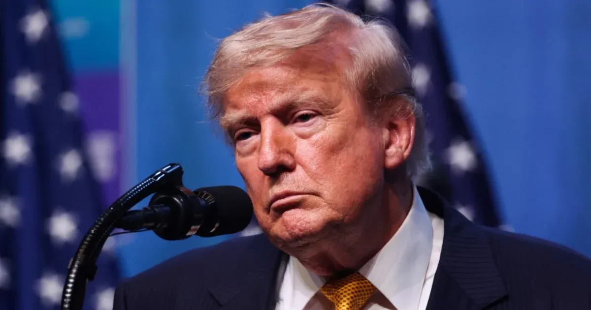 Trump azt mondta, az Egyesült Államok el fogja foglalni a Hormuzi-szorost, és minden hajótól pénzt kérnek az áthaladásért