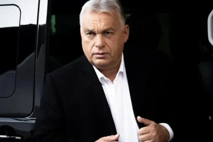 Orbán Viktor: A jogtalanul pozícióba ültetett új elnök nem lehet törvényes, így a döntései sem lesznek azok