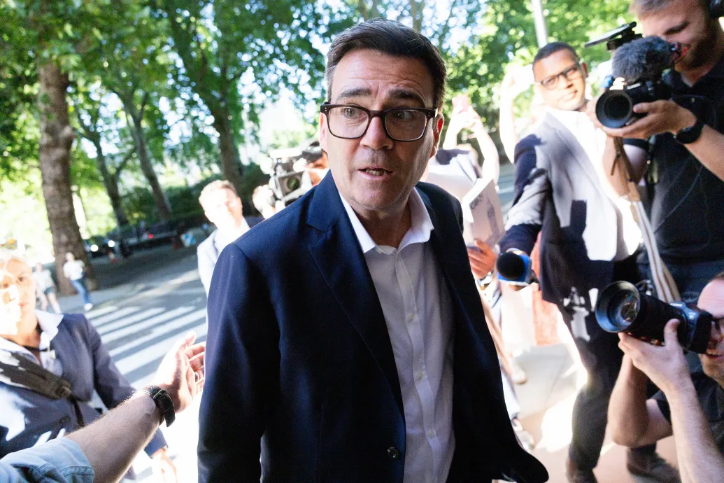 Eldőlt, Andy Burnham volt manchesteri polgármester lesz a következő brit miniszterelnök