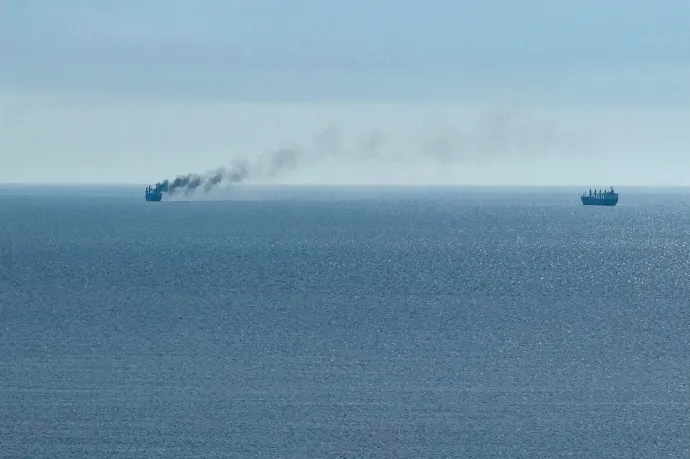 A frontvonaltól 1400 kilométerre támadott egy orosz olajfinomítót Ukrajna
