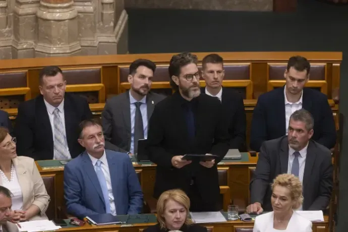 Pál Czakó Czirbus speaking during the general debate on the amendment to the law about the opening of the files of the communist regime’s secret services and establishing the Historical Archives of the State Security Services on June 30, 2026 – Photo: Lujza Hevesi-Szabó / Telex