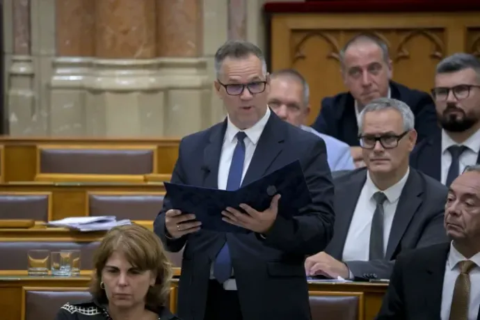 Tisza MP Ernő Csatári speaks at the plenary session of Parliament on July 8, 2026 – Photo: Zsolt Szigetváry / MTI