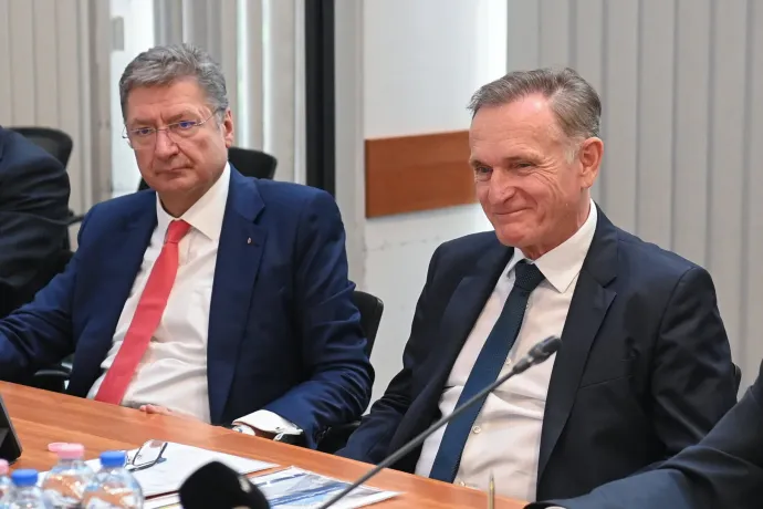 Sorcsere a MÁV igazgatóságában: Wáberer György lemondott, Parragh Lászlót Vitézy Dávid hívta vissza