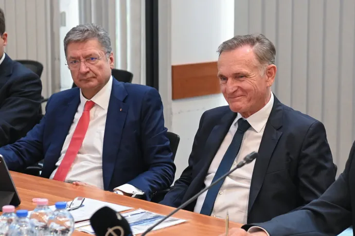Sorcsere a MÁV igazgatóságában: Wáberer György lemondott, Parragh Lászlót Vitézy Dávid hívta vissza