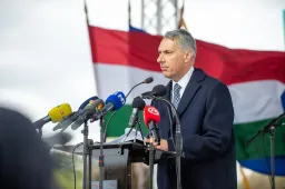 Lázár János egyetlen döntése 200 milliárd forintba kerülhet az adófizetőknek