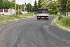 Azbesztinfót tartott a szombathelyi polgármester, erre a hétre várja a kormány döntését