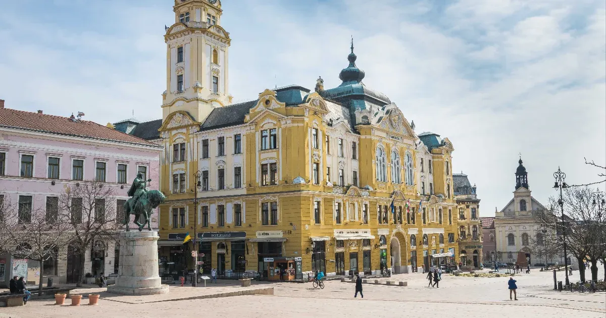 Drogkereskedés gyanújával őrizetbe vettek egy pécsi önkormányzati képviselőt