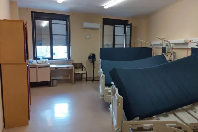 Ágyi poloska miatt át kellett helyezni a veszprémi kórház egy szülészeti részlegét