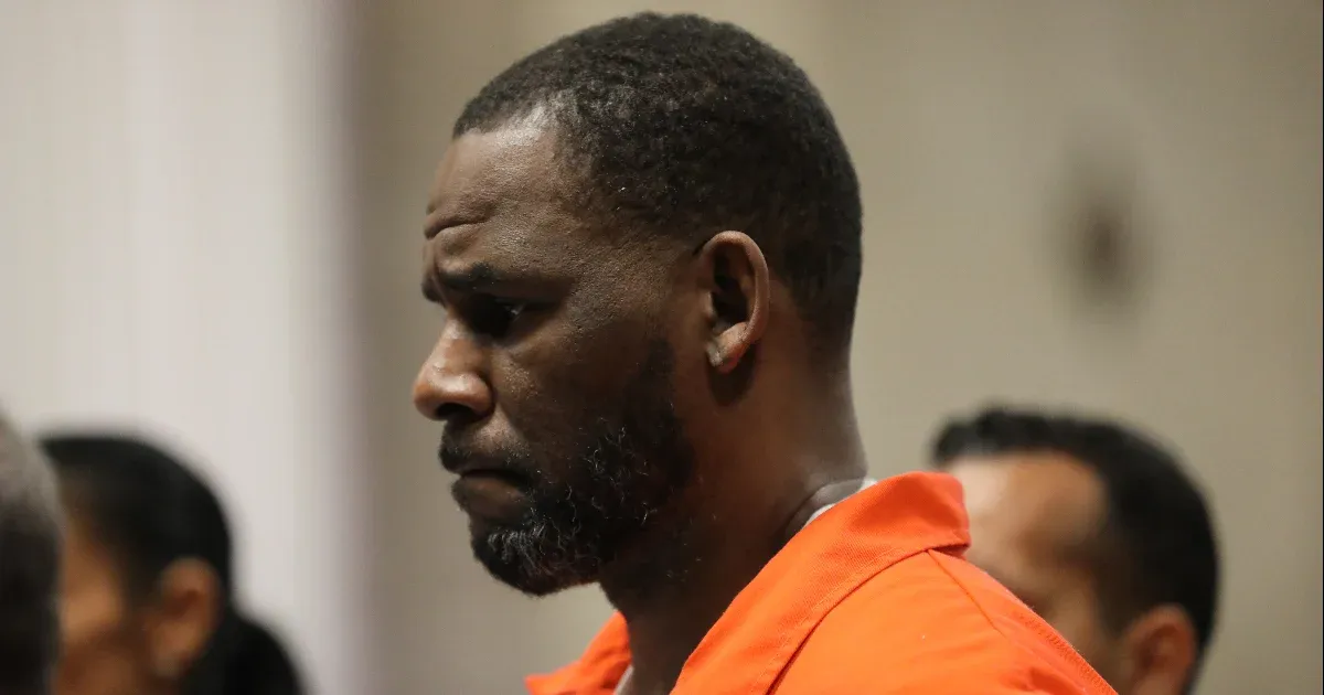 R. Kelly kegyelmi kérelme: Az amerikai elnökhöz fordult a börtönbüntetése enyhítéséért R. Kelly kegyelmi kérelme: Az amerikai elnökhöz fordult a börtönbüntetése enyhítéséért