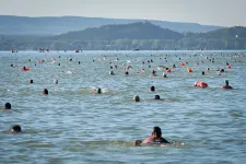 A hidegfront miatt elmarad a hétvégi Balaton-átúszás