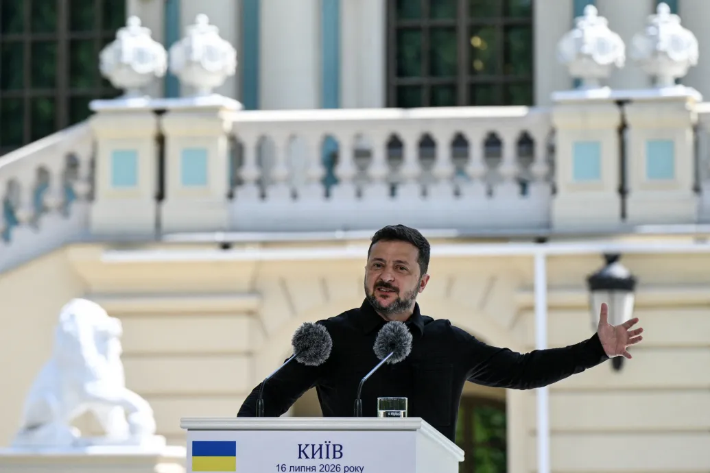 Zelenszkij a védelmi minisztérium és a hadsereg vezetése közötti párbeszéd hiányával indokolta Fedorov leváltását