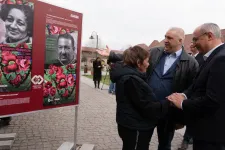 Szabadtéri kiállítás nyílik Sepsiszentgyörgyön a roma hősök tiszteletére