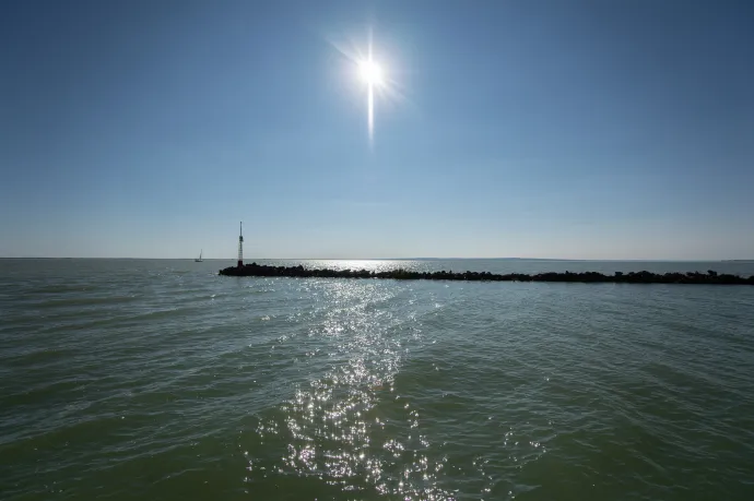 Megtalálták a Balatonban eltűnt kajakos holttestét