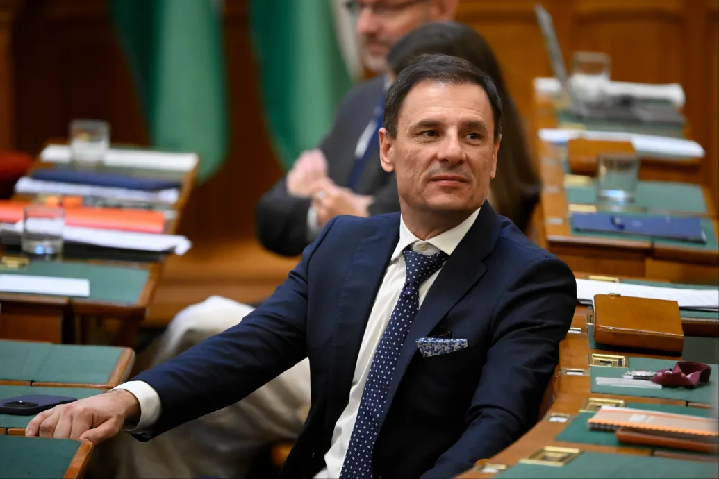 Négy ügyben is Alkotmánybírósághoz fordul a Fidesz