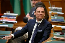Négy ügyben az Alkotmánybírósághoz fordul a Fidesz