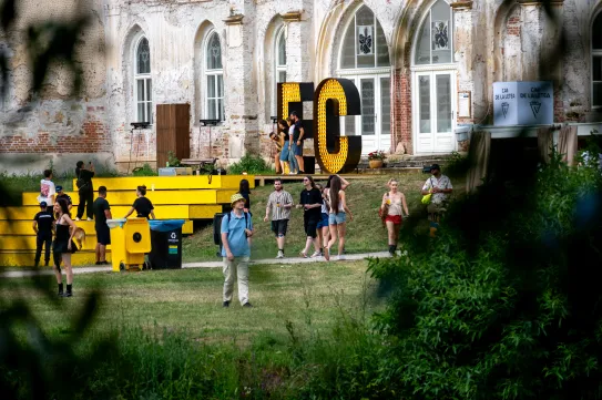 Electric Castle: az erdélyi fesztivál, ahol Bánffy Miklós kastélya előtt a Kneecap reppel
