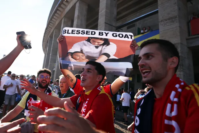 Messi szerint elképesztő, hogy a babakori közös fotó után vb-döntőben találkozik Yamallal