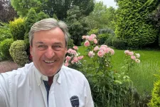 Fidesz: Kapitány István adja el shelles részvényeit!