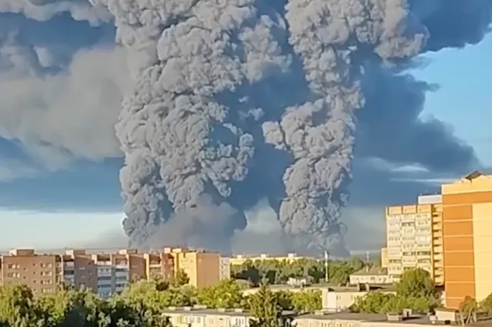 Dróngyárat és raktárakat támadtak Oroszország területén az ukránok