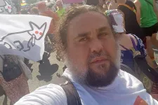 Kovács Gergely nem indul, eddig egyetlen jelentkező van a Kétfarkú Kutya Párt elnöki posztjára