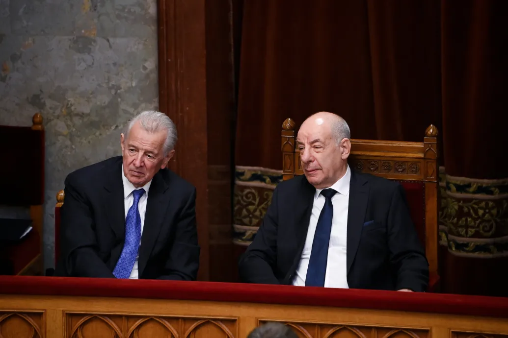 A Politico szerint saját magát rúgta ki Sulyok Tamás
