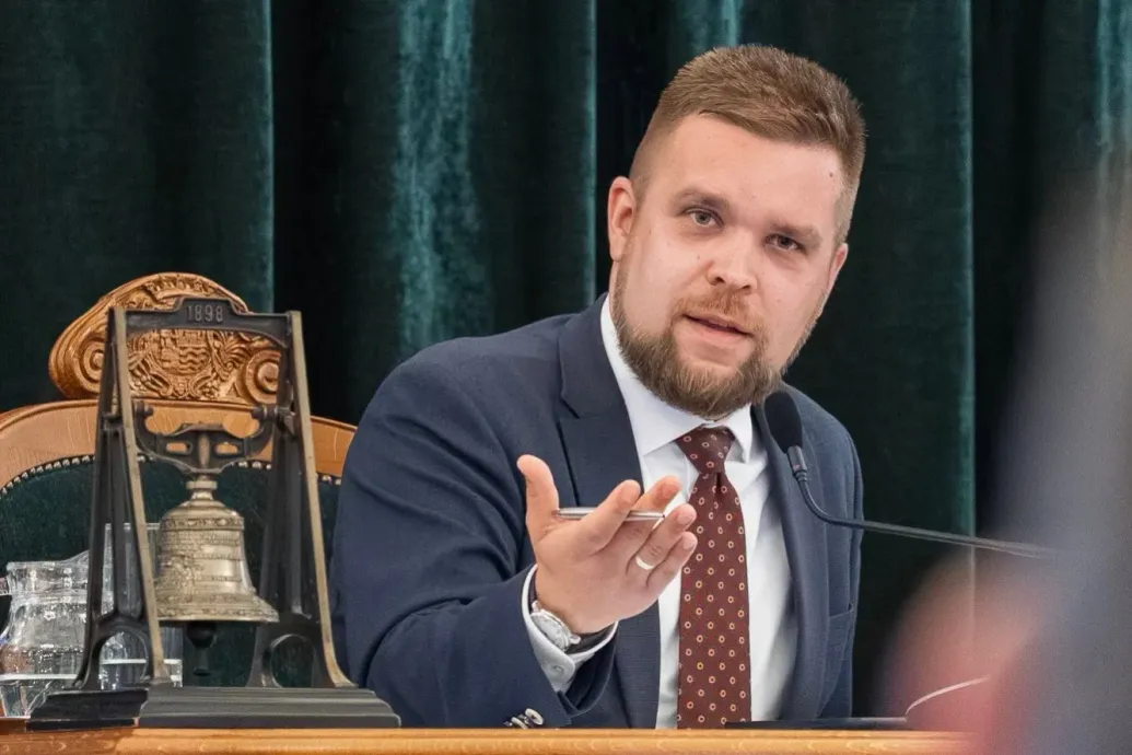 Győr alkotmányjogi panaszt nyújt be a szolidaritási hozzájárulás miatt, 13,1 milliárd forint a tét