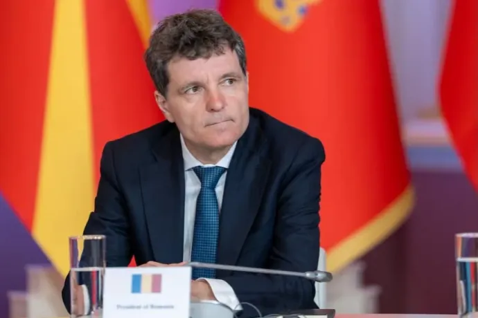 Találat érte és kigyulladt egy LPG-szállító hajó a Fekete-tengeren, ki kellett menteni a legénységet