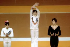 Ikonikus fotó az 50 évvel ezelőtti montreali olimpiáról: bronzérmes Egervári Márta