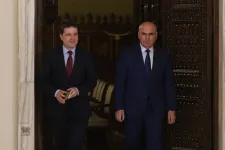 Cotroceniben alkudoznak a közalkalmazotti bérekről, 700 millió euró uniós pénz múlik rajta