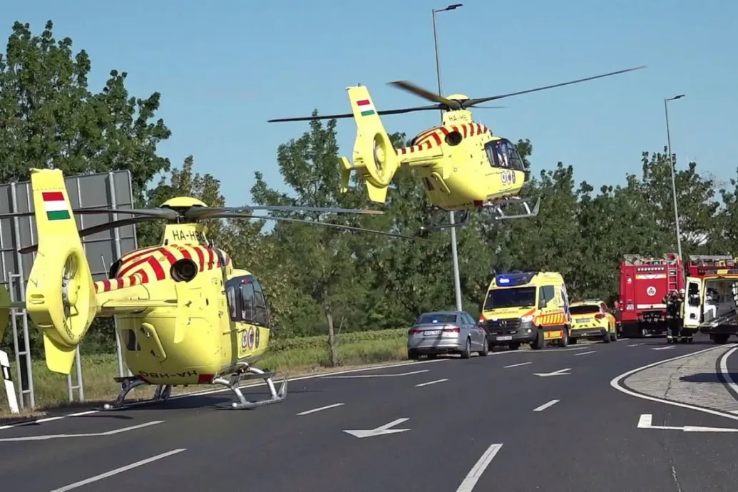 Halálos frontális karambol volt Sárvárnál, három mentőhelikoptert is riasztottak