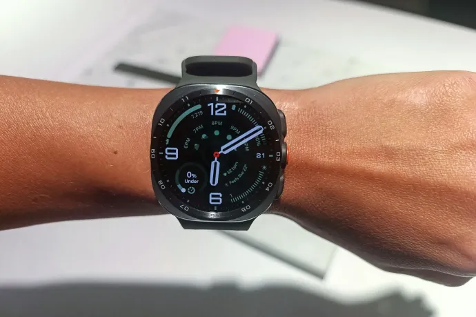 A bika Galaxy Watch Ultra 2 – Fotó: Nagy Nikoletta / Telex.hu