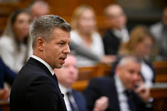 Magyar Péter a legfőbb ügyész lemondásáról: Az ország újabb Orbán-bábtól szabadult meg