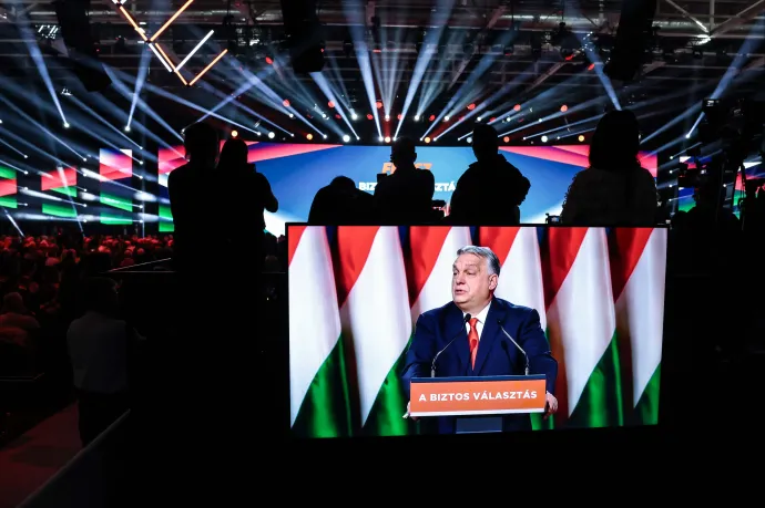 Hiába riogattak vele, nincs veszélyben Orbán pártelnöksége a mandátumkorlátozás miatt