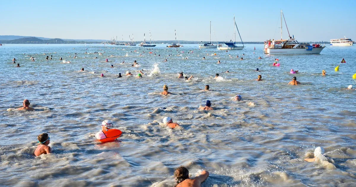 Ezen a hétvégén is elmarad a Balaton-átúszás