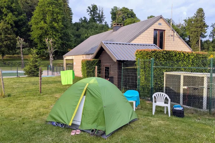 Reuland vára, alagút és a strandkemping – Fotó: Tichy Roland