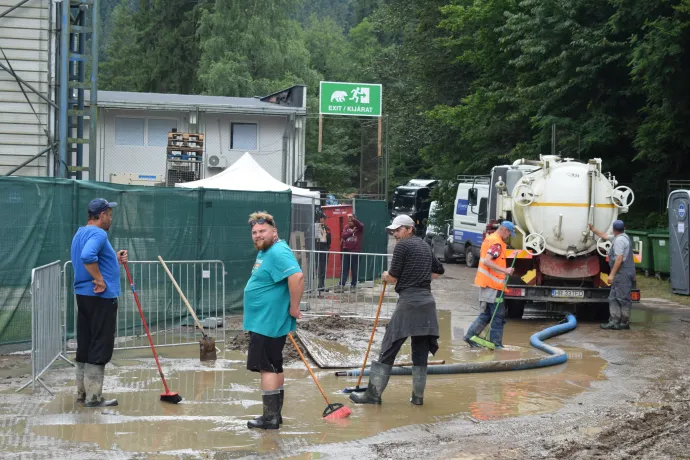 Sárványos csütörtökön – Fotók: Tőkés Hunor / Transtelex