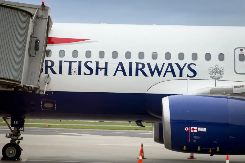 Mindhárom pilóta rosszul lett a British Airways egyik indiai járatán